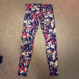 Lululemon wunder under pant floral print